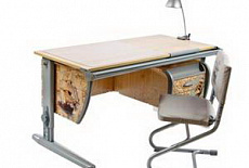 Школьный письменный стол и успеваемость. Стол для школы